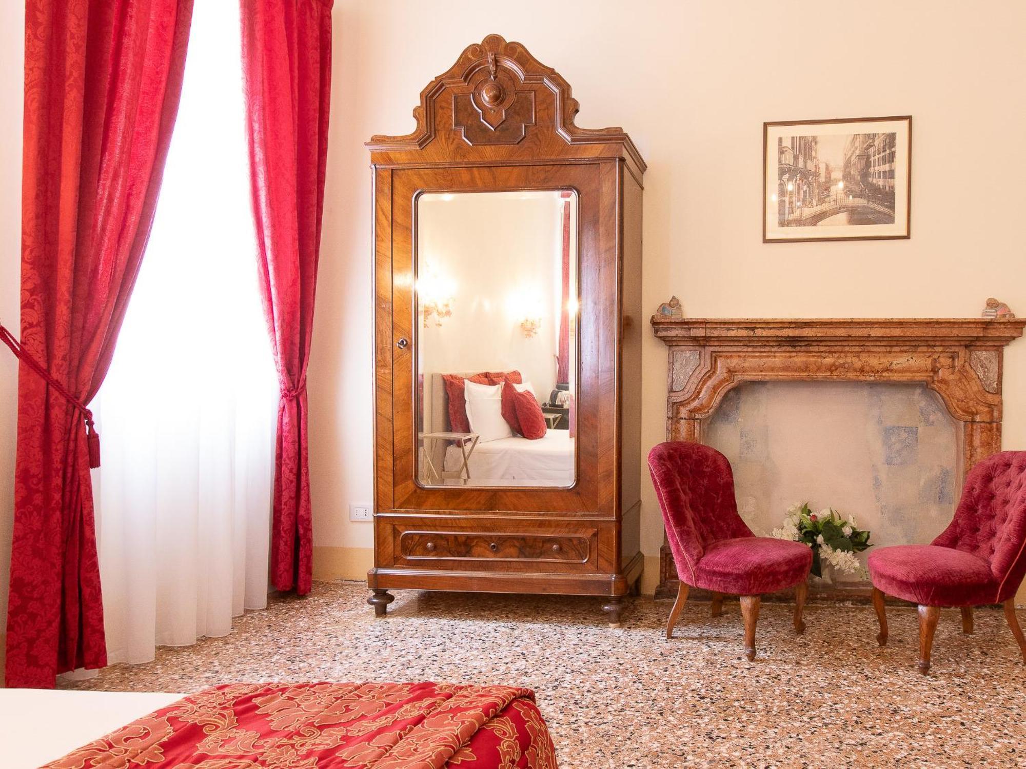 Pensión Palazzetto Pisani Grand Canal Venecia